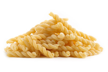 pile of raw spiral pasta