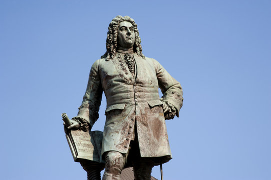 H&auml;ndel Denkmal Halle - Saale Hallmarkt