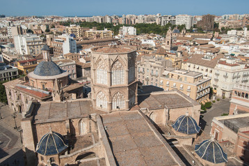 Fototapeta premium Aerial View Of Valencia From the Cathedral