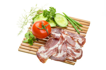 Bacon with vegetables