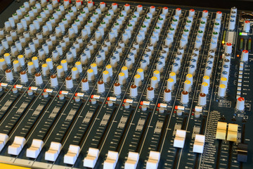 Music Mixer