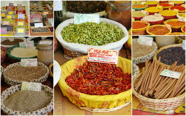 étal d'épices au marché