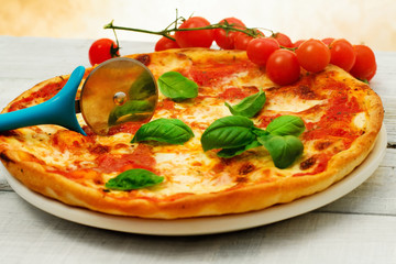 pizza margherita with basil