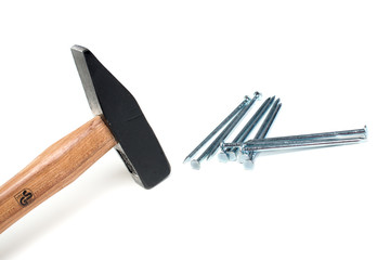 Hammer und Nägel