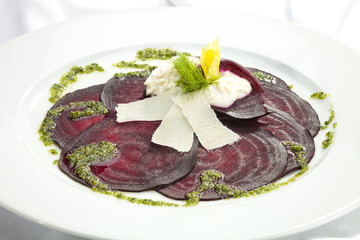Vegetarian Beetroot Carpaccio w goat cheese and Pesto