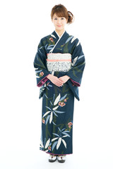 Fototapeta premium Beautiful japanese kimono woman isolated on white background