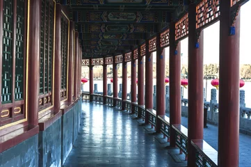 Fototapeten The long corridor in Beihai park, Beijing © axz65