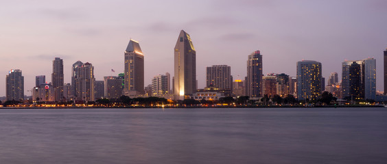 Naklejka premium San Diego Skyline United States