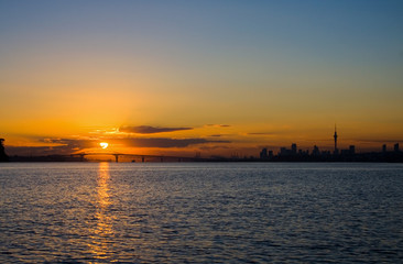 Fototapeta na wymiar Auckland City Sunrise Silhouette
