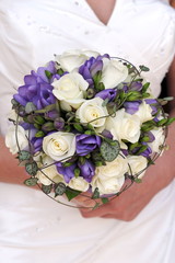 Bride's bouquet, A bride holding a beautiful modern bouquet