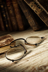 antique spectacles