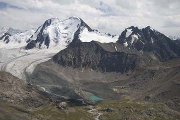 Obraz na płótnie Canvas Mountains close to Karakol, Kyrgyzstan