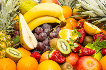 Фрукты и ягоды