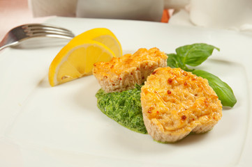 Fishcakes with lemon