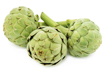 Fototapeta premium trois artichauts fond blanc