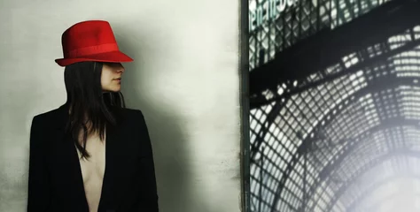 Fototapete Rund Model with red hat © vali_111