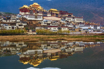 Tibetan monastery. Shangri-la. China.