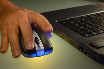Maus Finger hoch 01