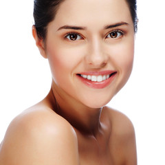 Obraz premium Portrait of young beautiful woman with healthy skin