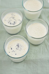 Panna Cotta mit Rhabarber Kompott