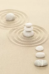 Foto auf Acrylglas Steine im Sand Zen-Steine im Sand ausbalancieren