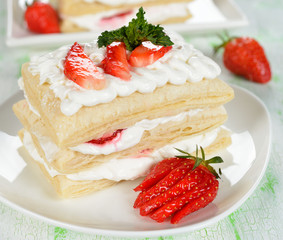 Cake with strawberries