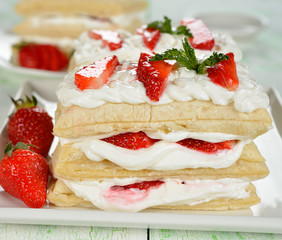 Cake with strawberries