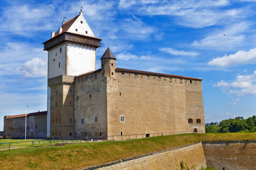 Fototapeta na wymiar Estonia.Narva.Ancient fortress on border with Russia