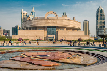 Fototapeta premium Muzeum Szanghaju na Placu Ludzi Szanghaj Chiny