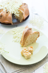 Donut Cake with elderflowers