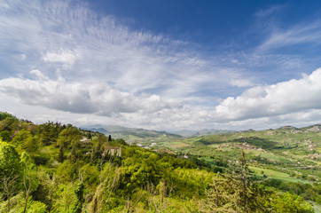Fototapeta na wymiar Hill landscape in Italy