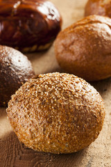 Homemade Whole Grain Dinner Rolls