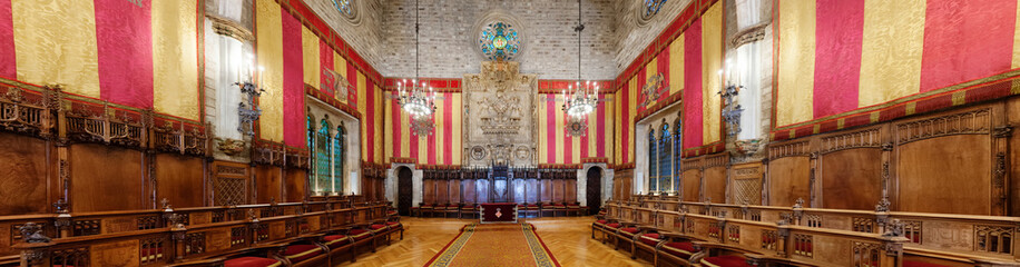 Obraz premium Panorama of council of One Hundred in city hall of Barcelona