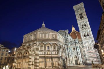 Fototapeta na wymiar Katedra, Baptysterium i Giotto dzwonnica, Florencja, Włochy