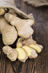 Fresh Ginger pieces