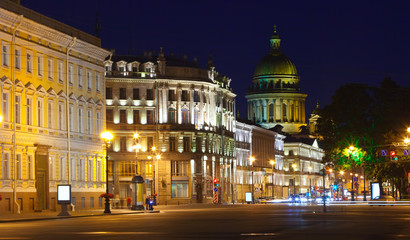 Fototapeta na wymiar View of St. Petersburg in night