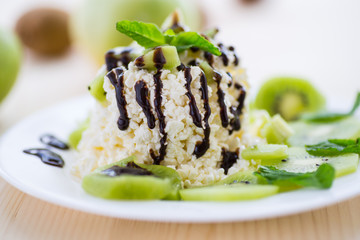 milk cheese with kiwi