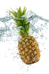 Fotobehang Opspattend water ananas plons