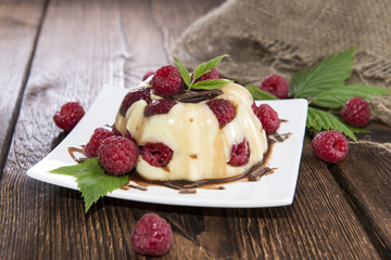Raspberry Vanilla Pudding