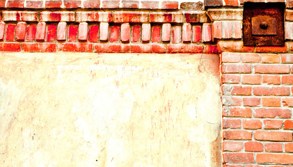 Square with walls of brick