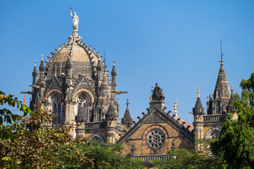 Fototapeta na wymiar Chatrapati Shivaji Terminus wcześniej znany jako Victoria Terminus ppkt i