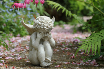 Trauer Engel tr&auml;nendes Herz