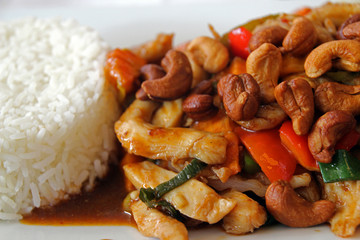 Plato de comida Thai