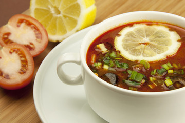 Solyanka, Russian soup with olives and lemon