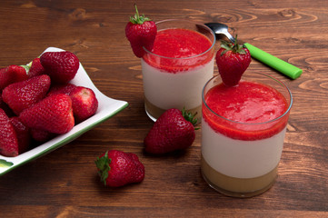 Dessert alla fragola