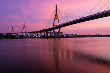 Fototapeta na wymiar Bhumibol Bridge