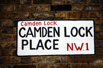 Fototapeta na wymiar London Street Sign, Camden