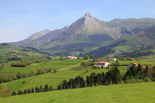 monte txindoki pa&iacute;s vasco 1775f