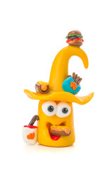 Handgemachte Knetfigur mit Fast Food