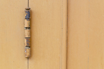 Damage rusty hinge